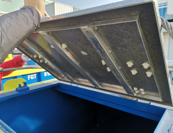 Offshore mud skips cost